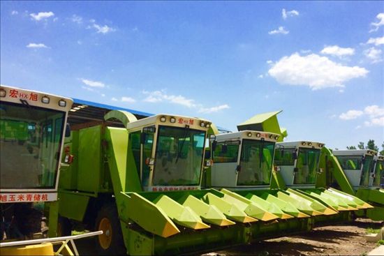 自走式玉米青儲機